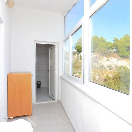 Family-friendly With Swimming Pool Mavarstica, Ciovo - 16559 * Trogir