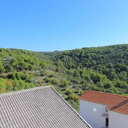 Family-friendly With Swimming Pool Mavarstica, Ciovo - 16559 Apartment *