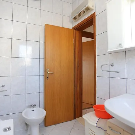 Family-friendly With Swimming Pool Mavarstica, Ciovo - 16559 Trogir
